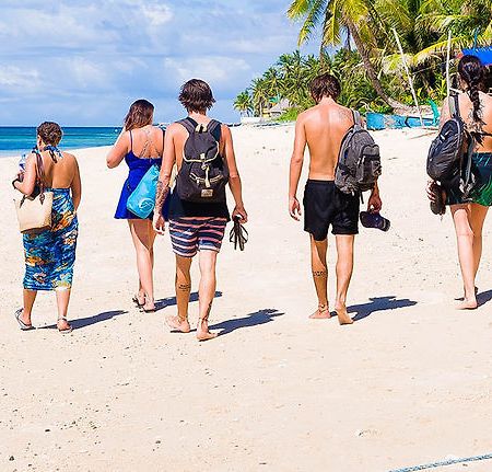 Jeepney Hostel And Kite Resort Balabag  ภายนอก รูปภาพ