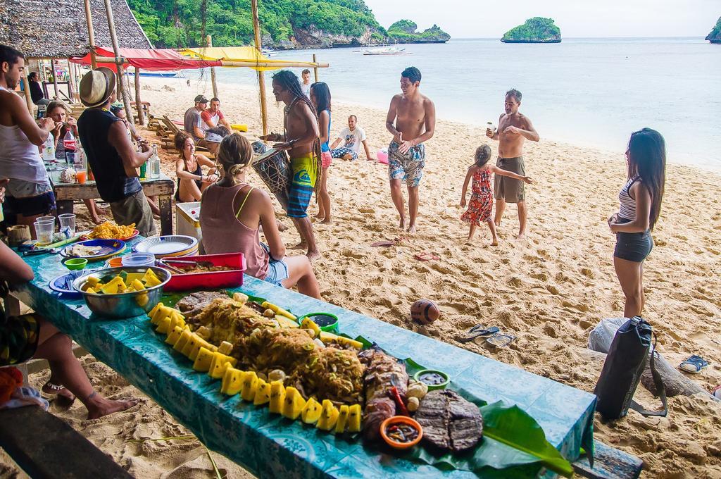 Jeepney Hostel And Kite Resort Balabag  ภายนอก รูปภาพ