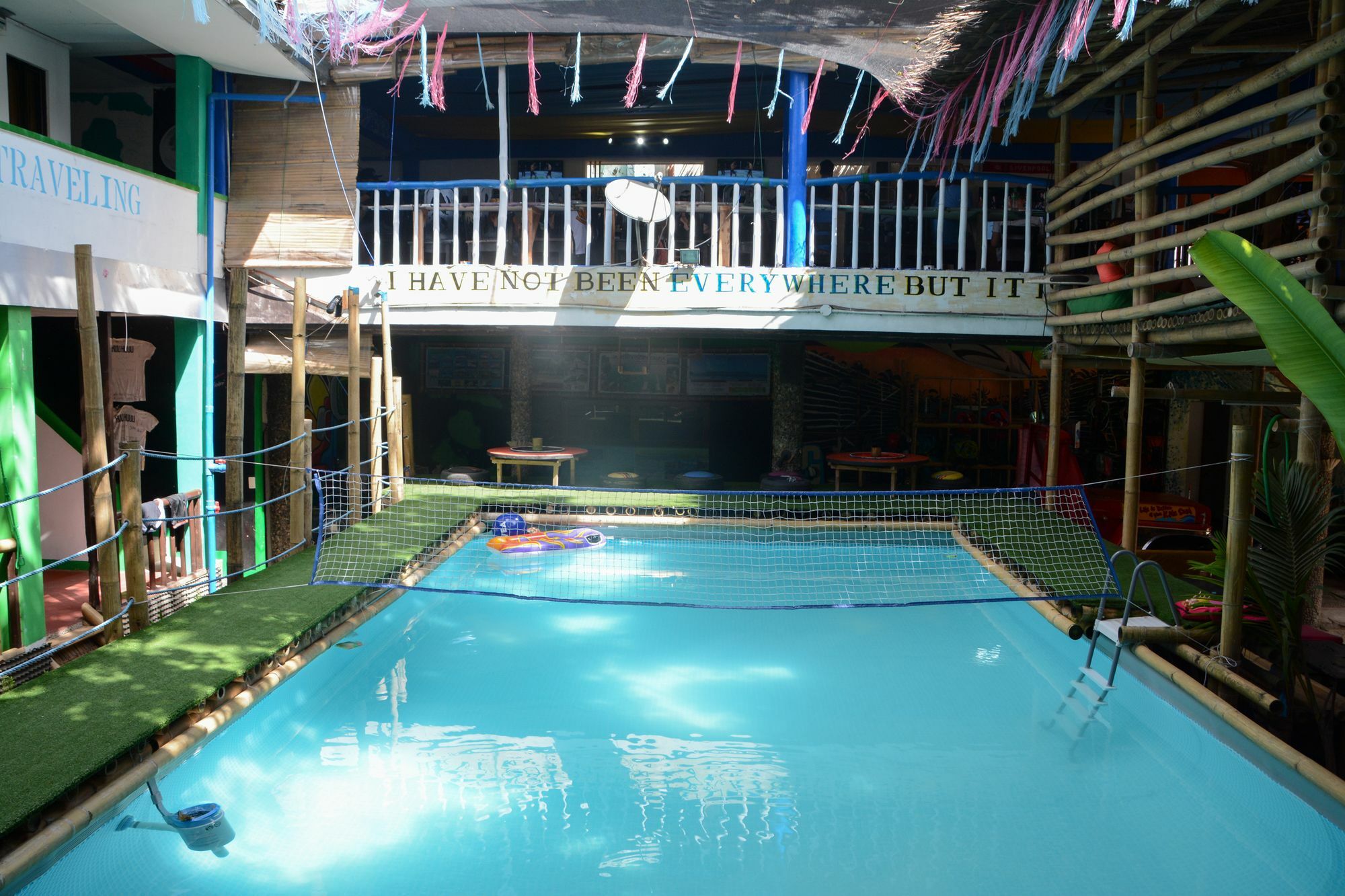 Jeepney Hostel And Kite Resort Balabag  ภายนอก รูปภาพ